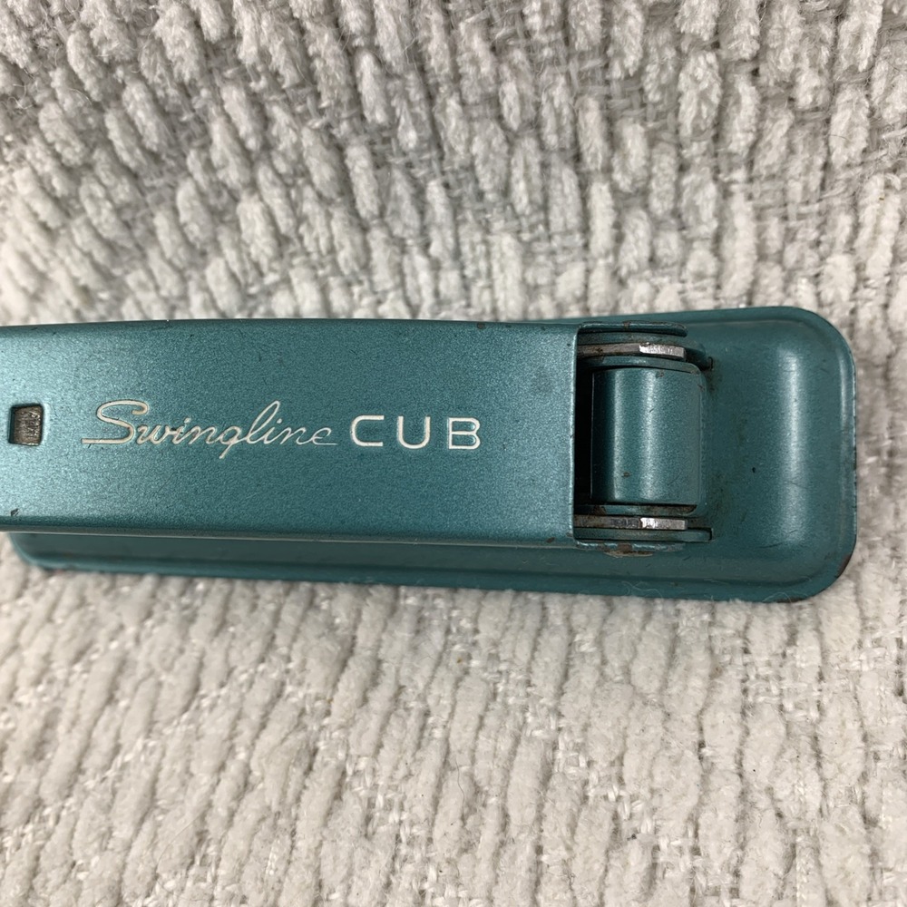 Vintage‎ Swingline CUB Stapler Teal Made in USA Teal Green 5.25" Long - Picture 9 of 15